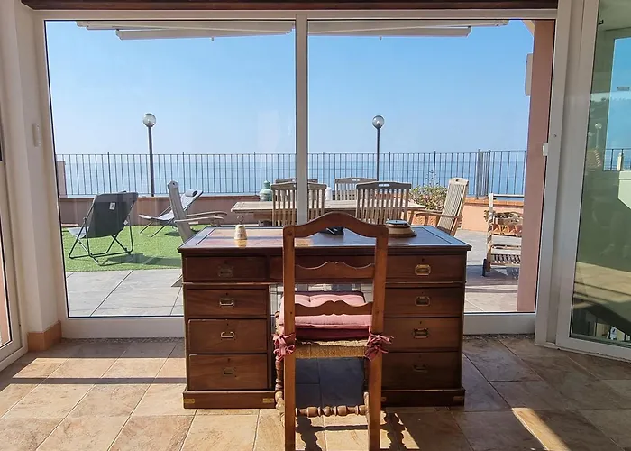 Casa Mutti - Seaview Penthouse With Big Terrace * Bordighera