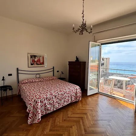 Casa Mutti - Seaview Penthouse With Big Terrace 아파트 보르디게라