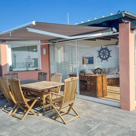 Casa Mutti - Seaview Penthouse With Big Terrace 아파트 보르디게라